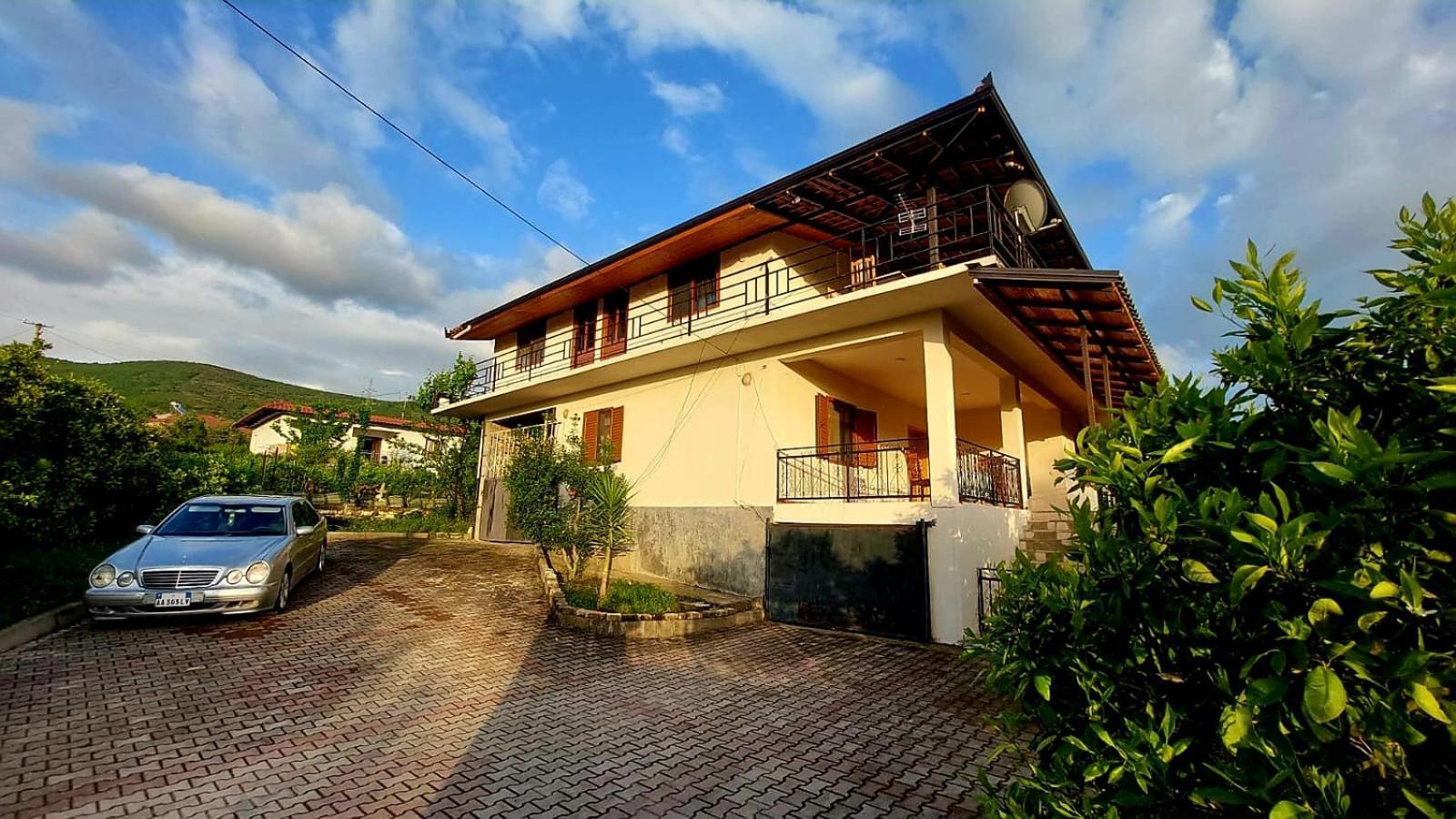 Guest House Xhaferaj Berat Kültér fotó